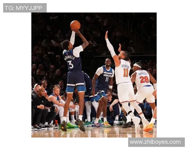 明尼苏达森林狼与迈阿密热火的激烈对决揭示NBA季后赛新格局 明尼苏达森林狼与迈阿密热火的激烈对决揭示NBA季后赛新格局